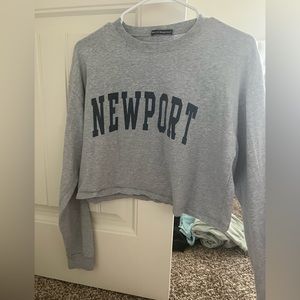 Brandy Melville Cropped Newport Long Sleeve